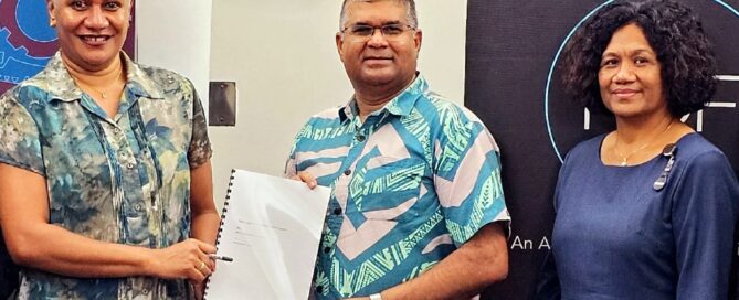 RBF Governor Ariff Ali from the Reserve Bank of Fiji, pose with MDF and the signed memorandum of understanding.